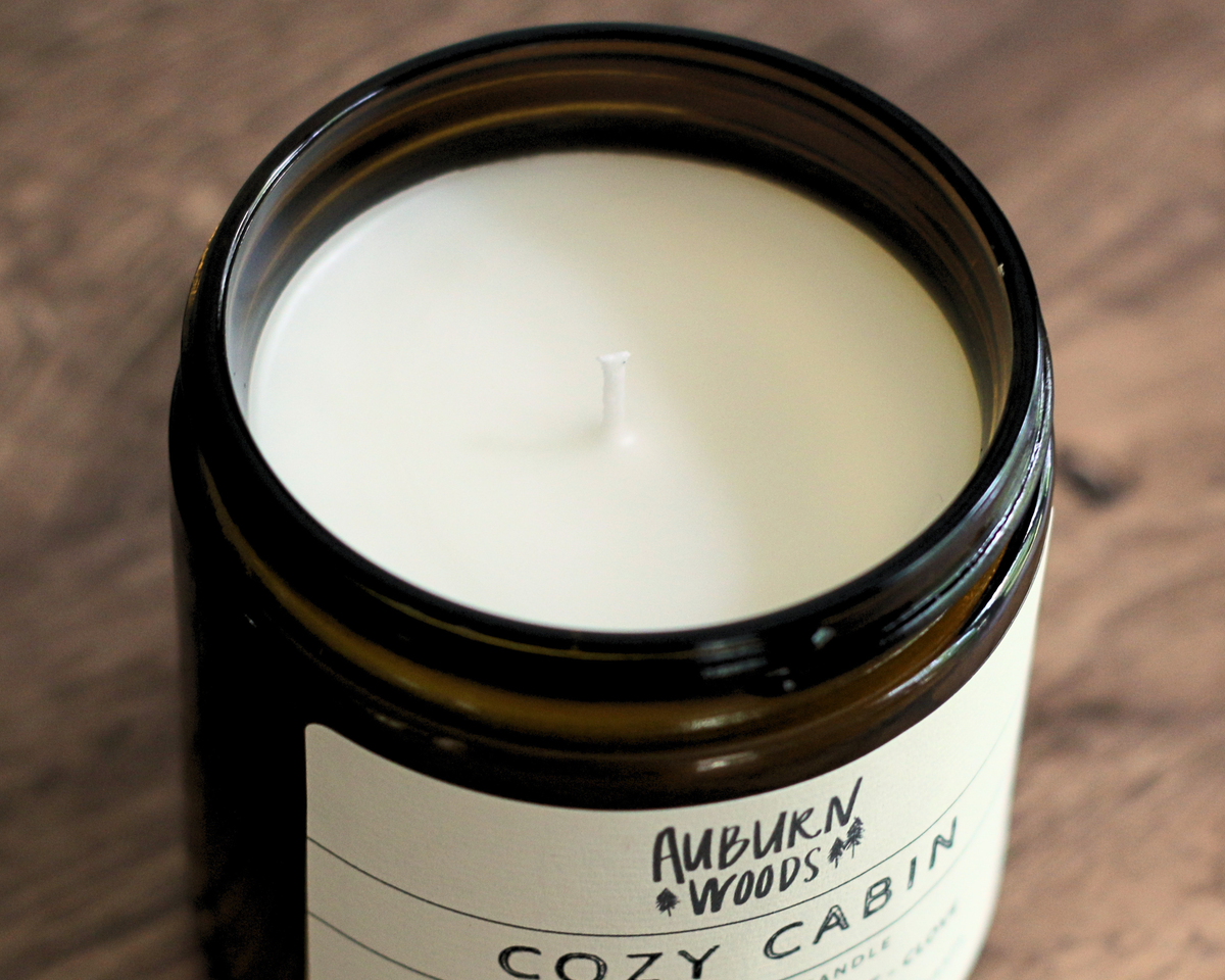 COZY CABIN CANDLE