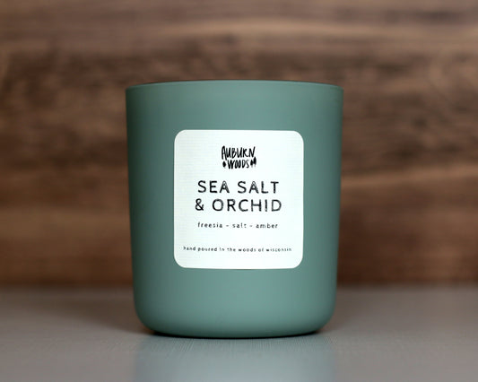 SEA SALT & ORCHID CANDLE