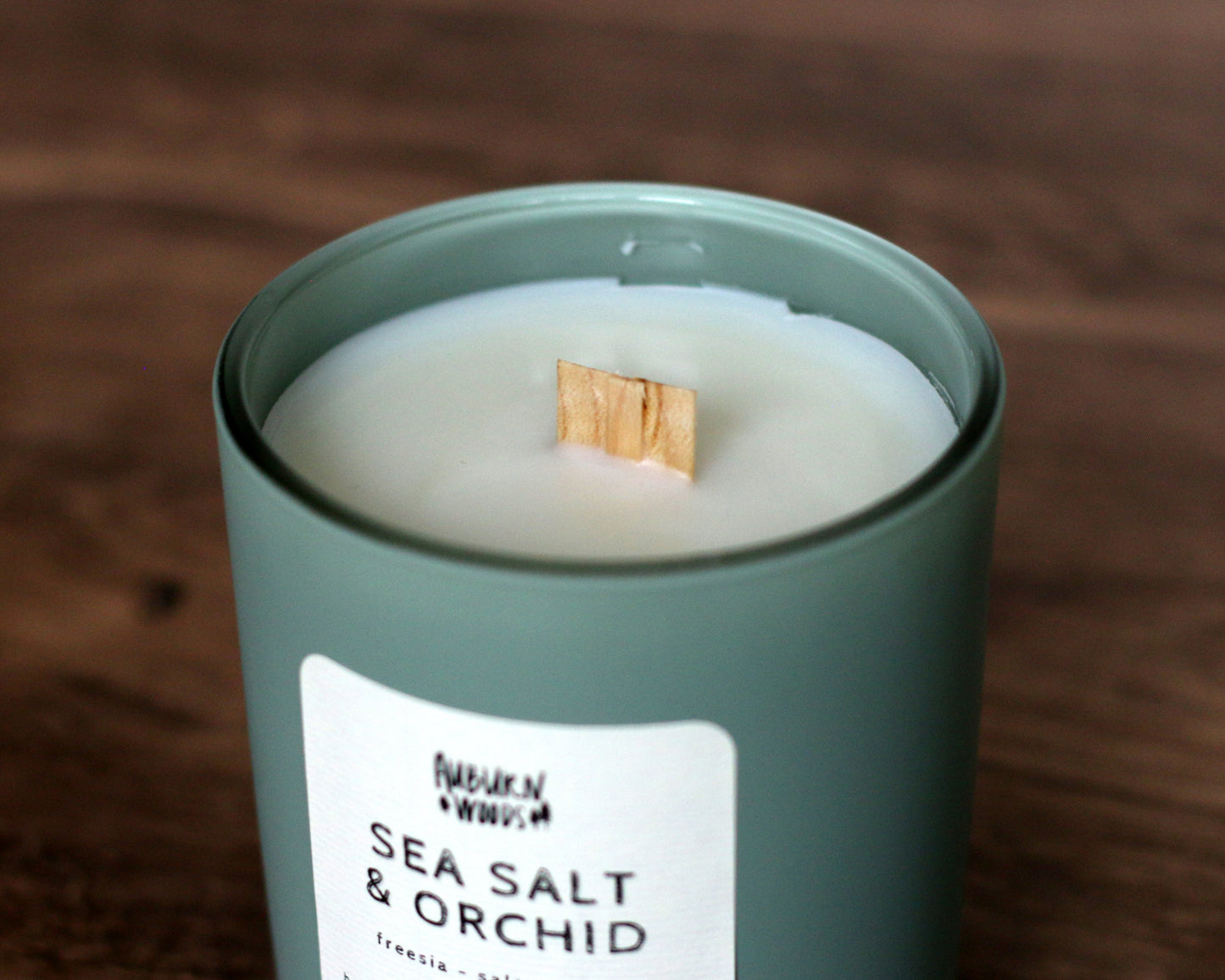 SEA SALT & ORCHID CANDLE
