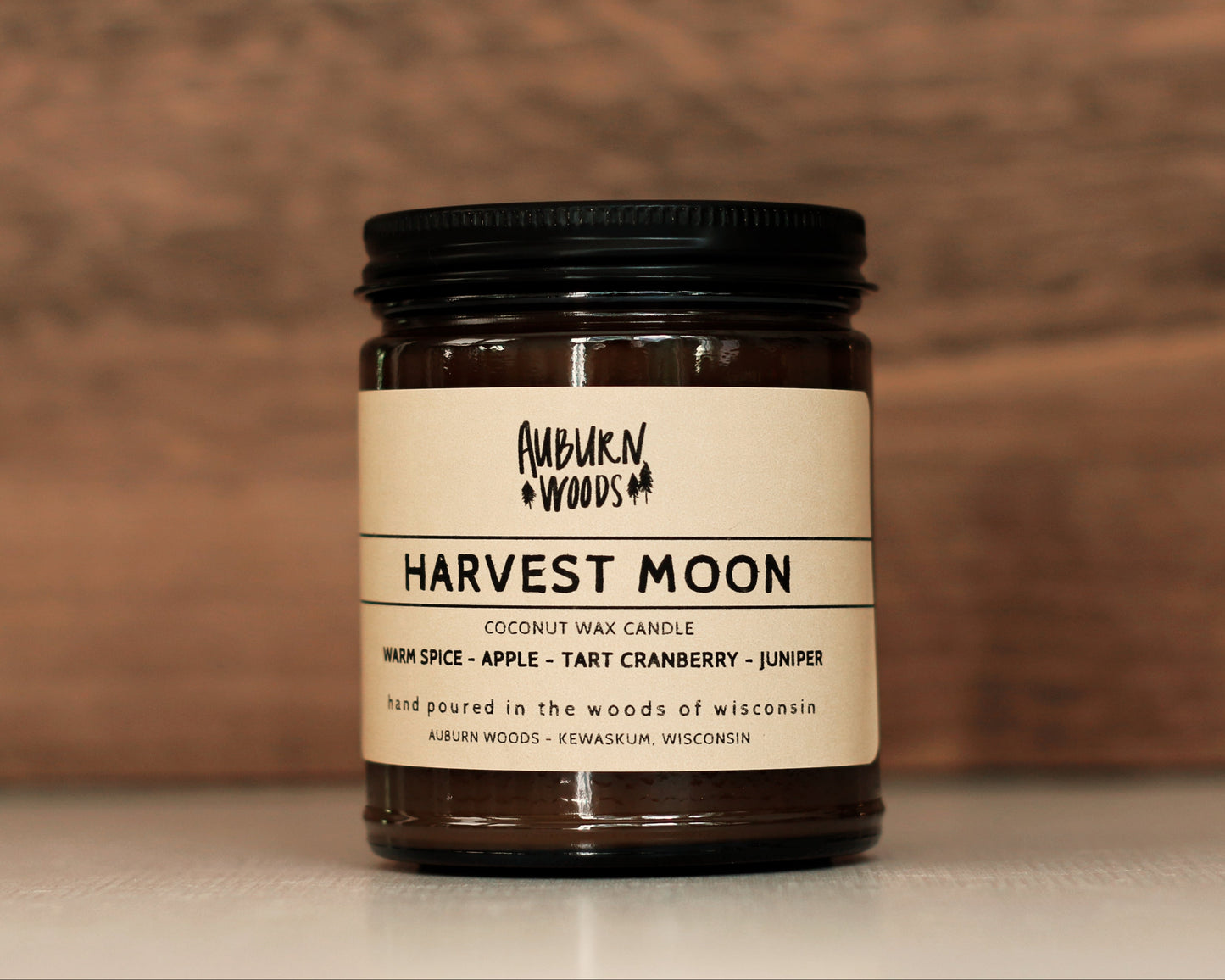 Harvest Moon Candle. coconut wax, cotton wick, scents of warm spice, apple, tart cranberry, juniper. made in wisconsin by Auburn Woods.