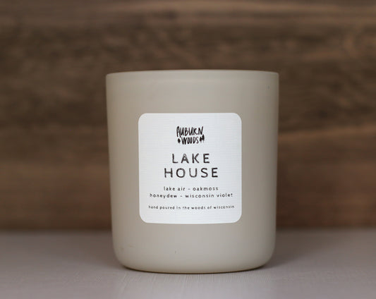 LAKE HOUSE CANDLE